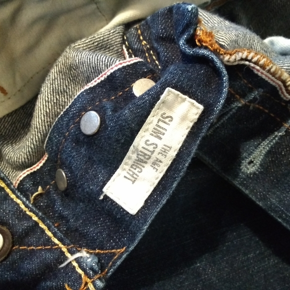 Abercrombie and Fitch dark wash denim jeans - Picture 6 of 6